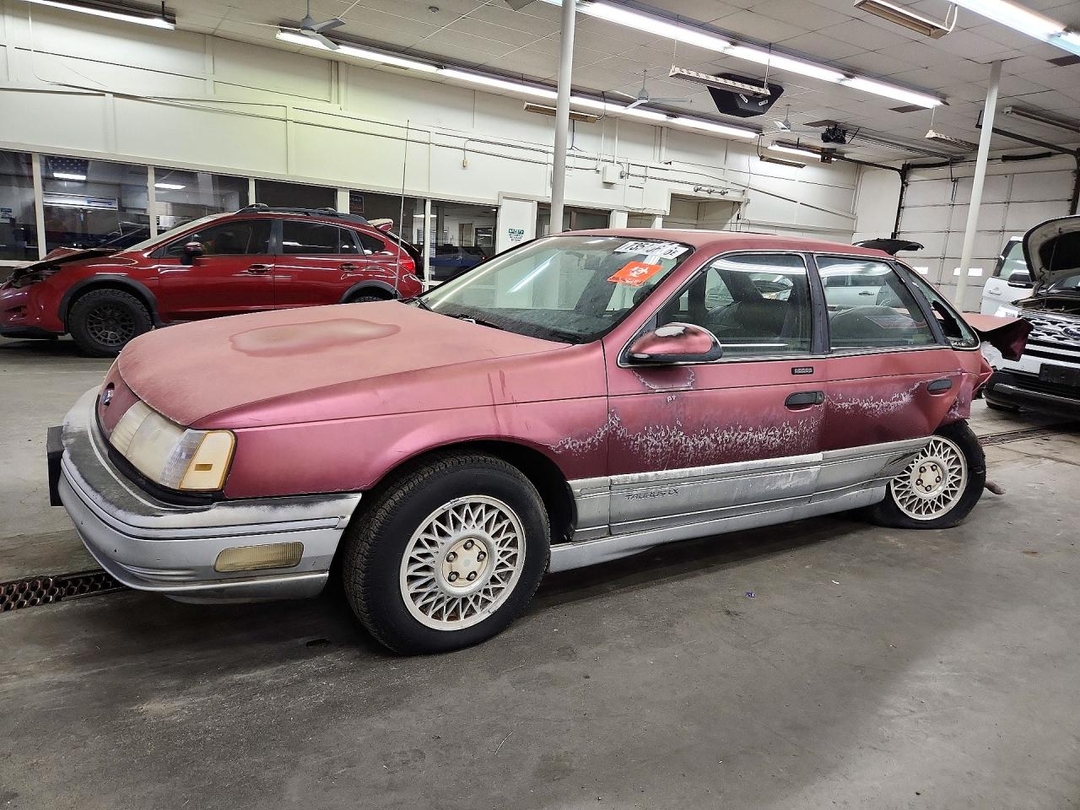 Vedere 1990 FORD TAURUS LX, unghi 1