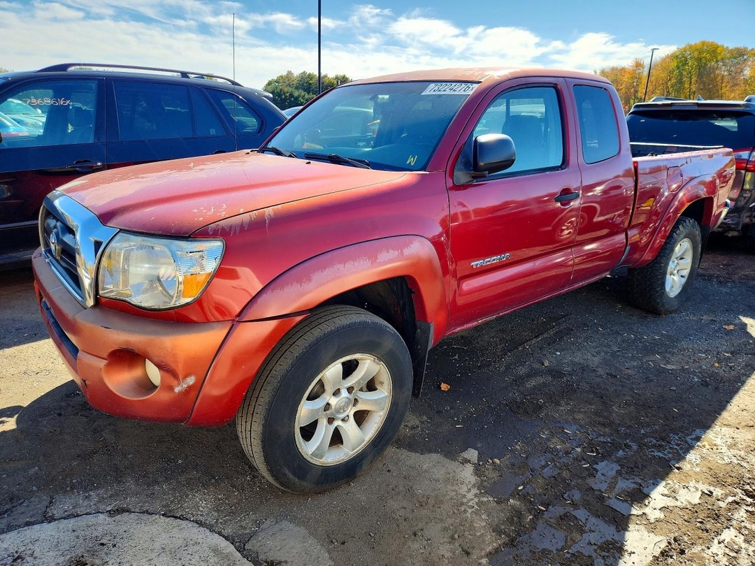 Вид 2006 TOYOTA TACOMA PRERUNNER ACCESS CAB, угол 1