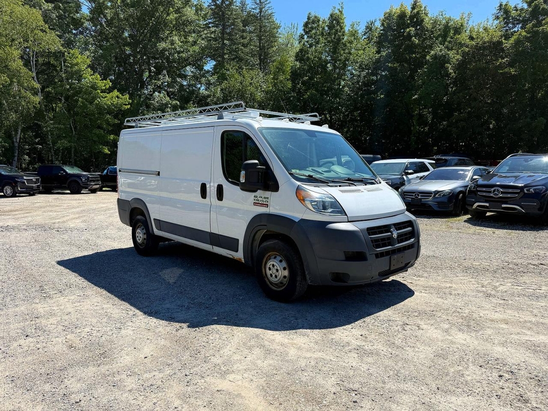 Vista de 2015 RAM PROMASTER 1500 1500 STANDARD, ángulo 1