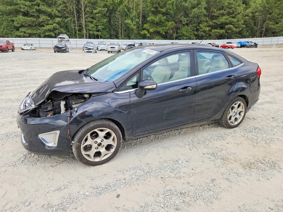 Vista de 2011 FORD FIESTA SEL, ángulo 1