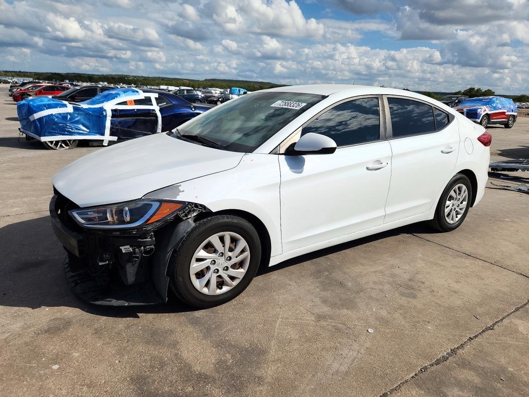 Vedere 2017 HYUNDAI ELANTRA SE, unghi 1