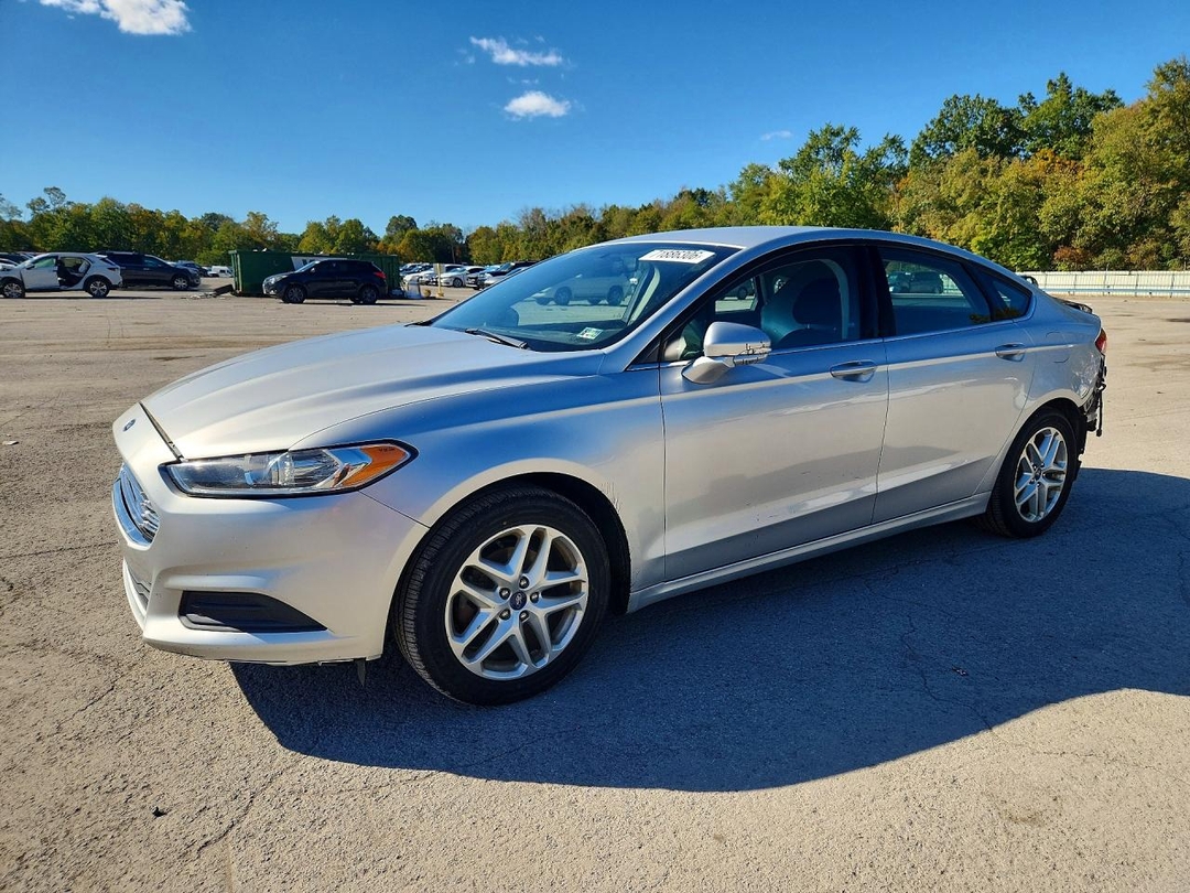 Vedere 2013 FORD FUSION SE, unghi 1