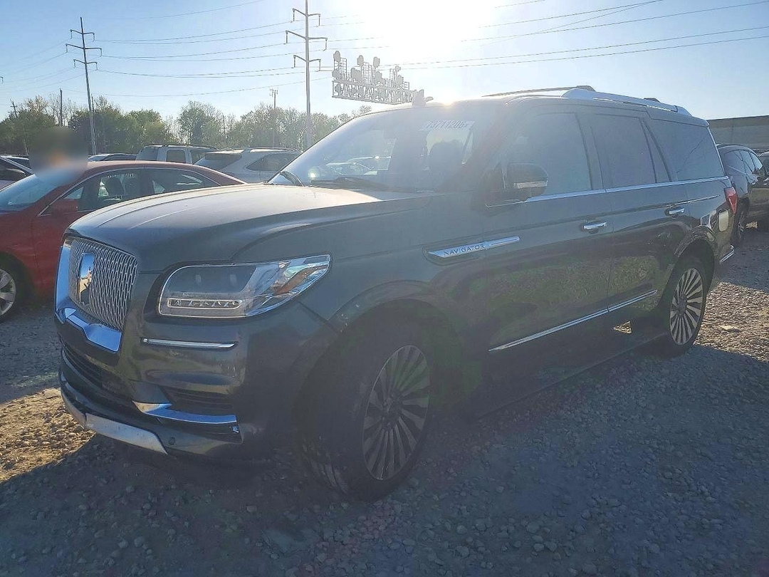 Vista de 2018 LINCOLN NAVIGATOR RESERVE, ángulo 1