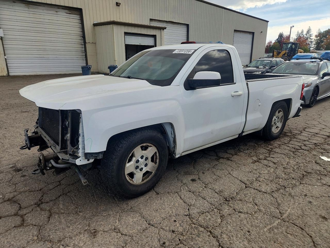 منظر 2017 CHEVROLET SILVERADO C1500، زاوية 1