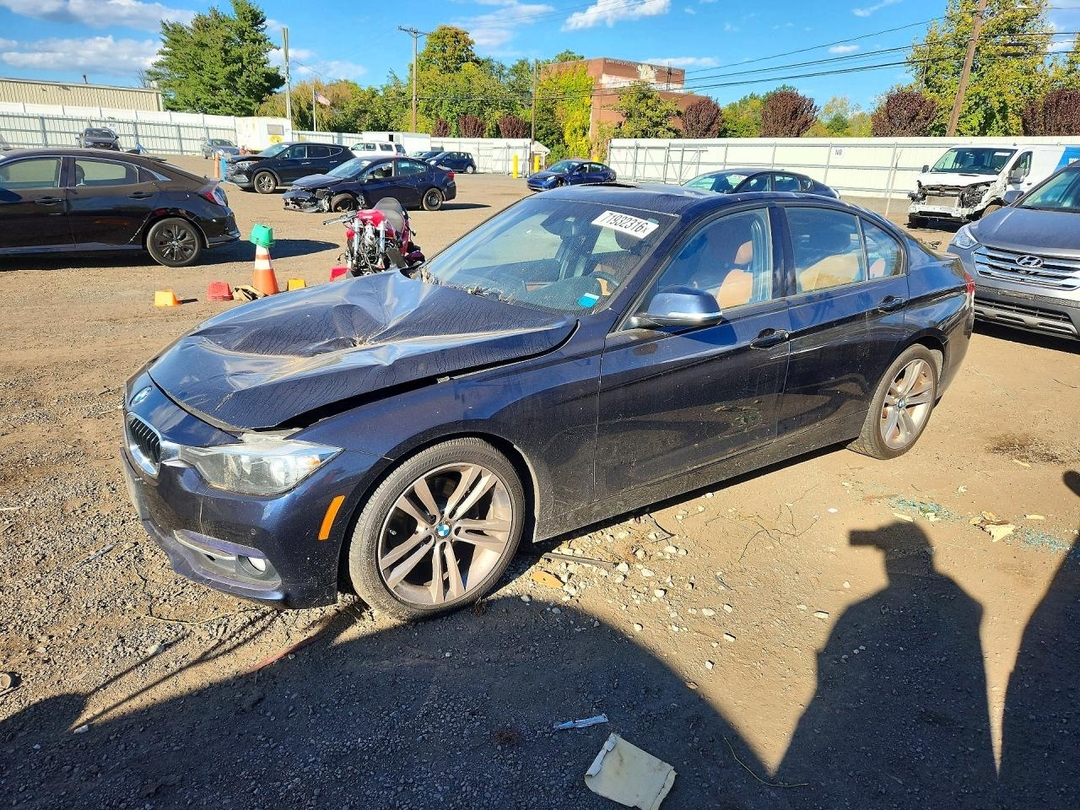 Vue de 2016 BMW 328 I SULEV, angle 1
