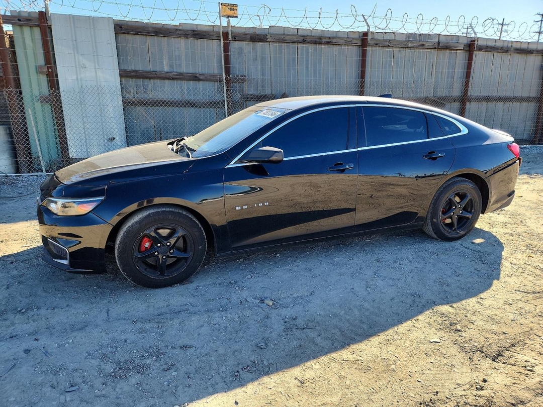 منظر 2016 CHEVROLET MALIBU LS، زاوية 1
