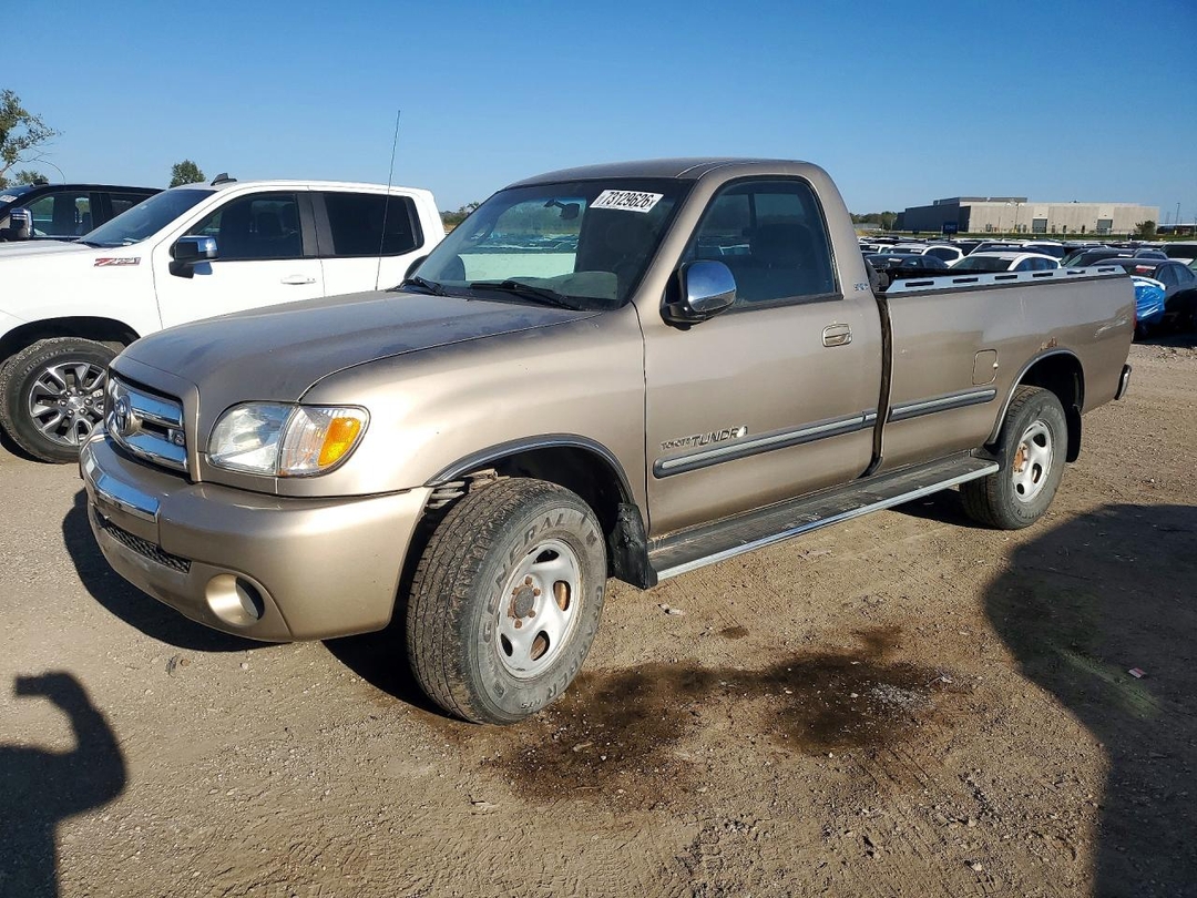 Вид 2004 TOYOTA TUNDRA SR5, угол 1