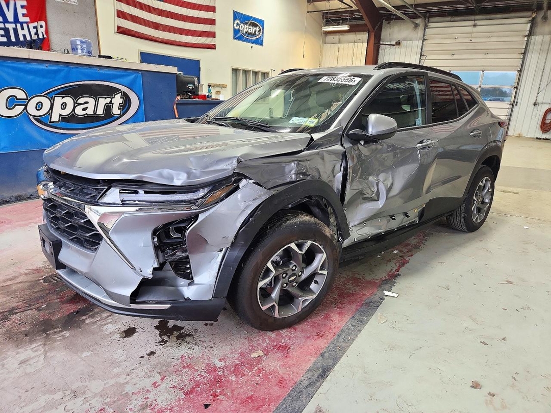 منظر 2025 CHEVROLET TRAX 1LT، زاوية 1
