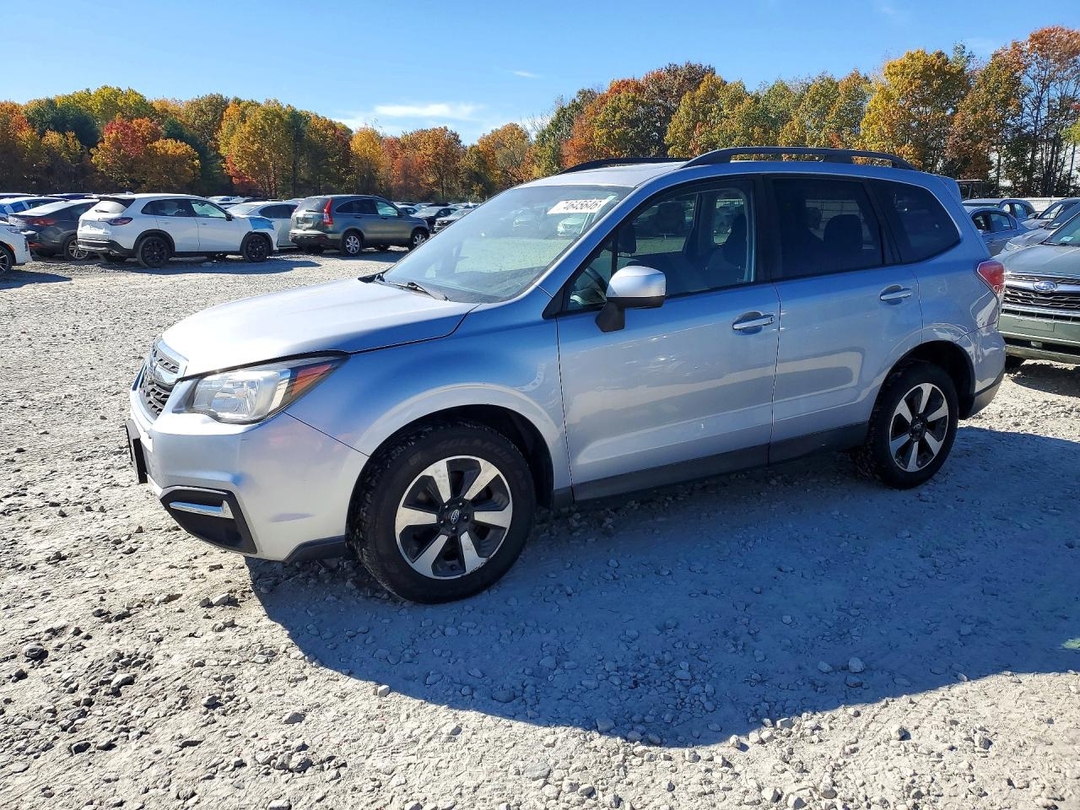 Vue de 2017 SUBARU FORESTER 2.5I PREMIUM, angle 1