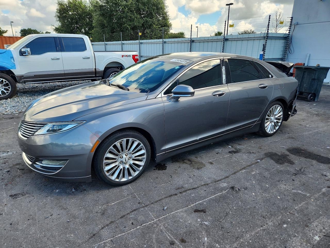 Вид 2014 LINCOLN MKZ, угол 1