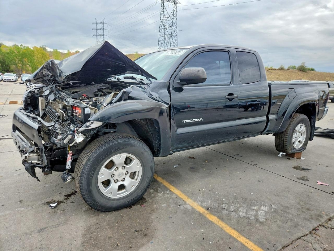 Vue de 2012 TOYOTA TACOMA V6, angle 1