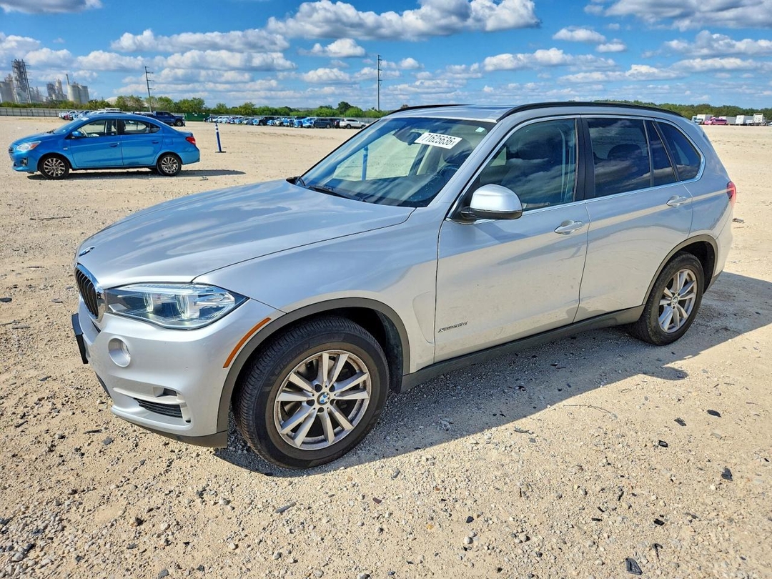 منظر 2014 BMW X5 XDRIVE35D، زاوية 1