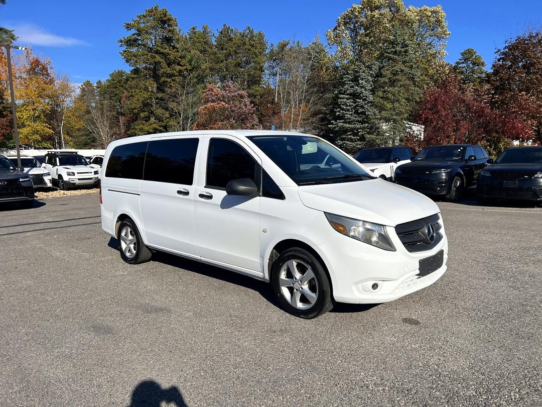 Вид 2016 MERCEDES-BENZ METRIS, угол 1
