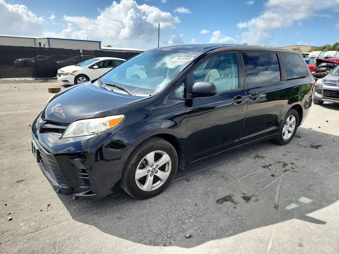 منظر 2020 TOYOTA SIENNA L، زاوية 1