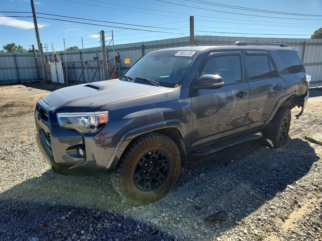 Vedere 2021 TOYOTA 4RUNNER VENTURE EDITION, unghi 1