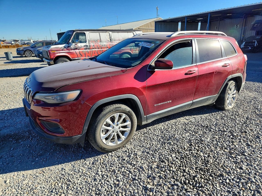 Вид 2019 JEEP CHEROKEE LATITUDE, угол 1