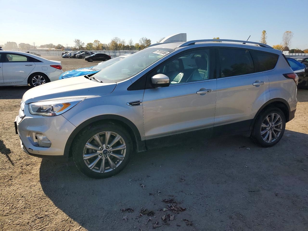 Вид 2018 FORD ESCAPE TITANIUM, угол 1