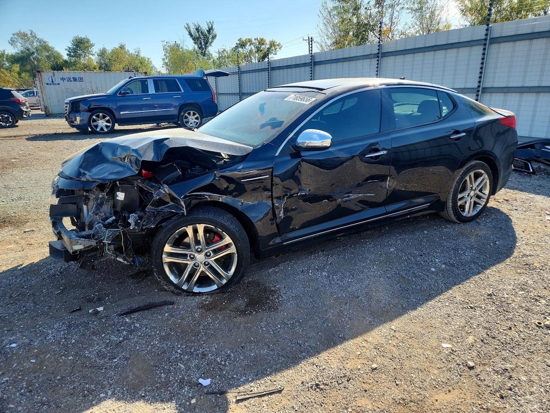 منظر 2013 KIA OPTIMA SX، زاوية 1