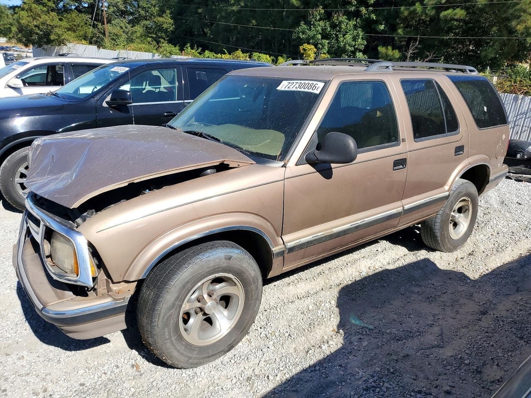Vista de 1996 CHEVROLET BLAZER, ángulo 1