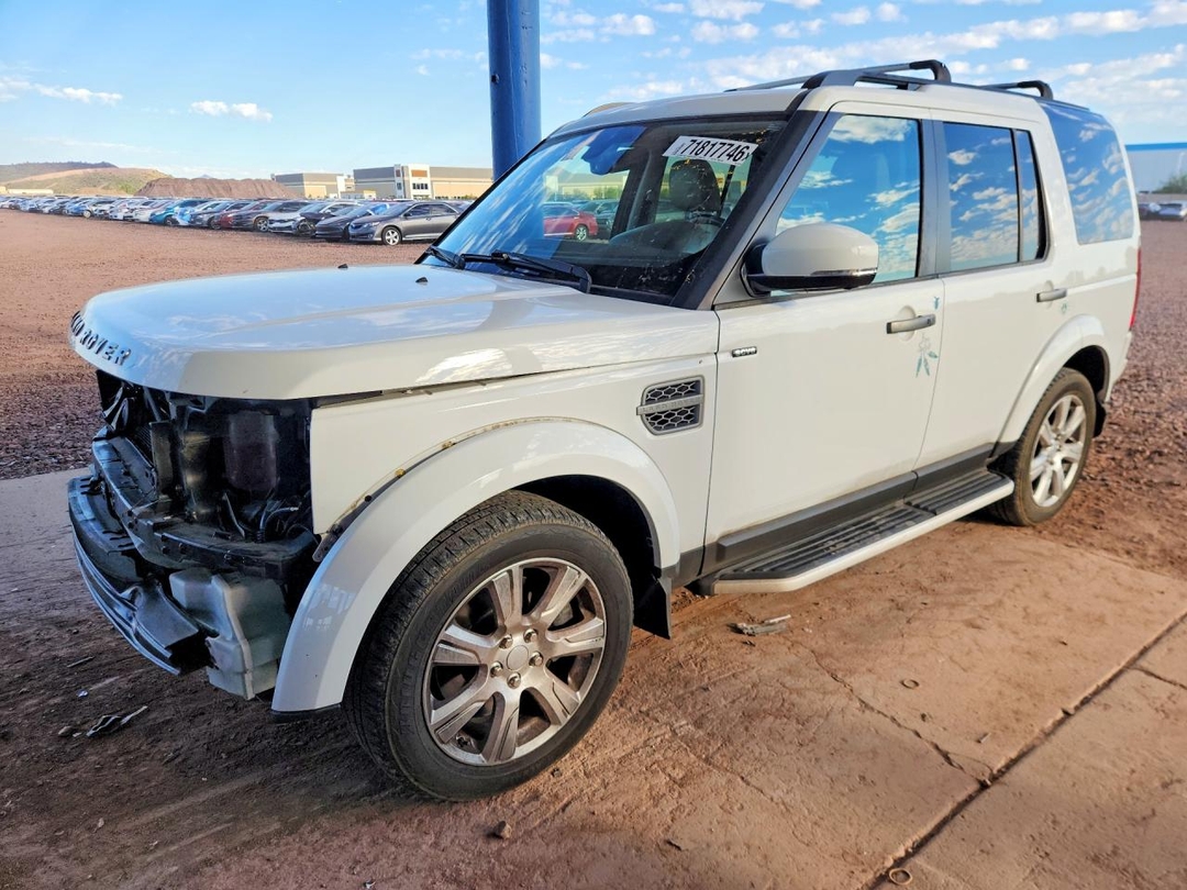 Vue de 2016 LAND ROVER LR4 HSE, angle 1