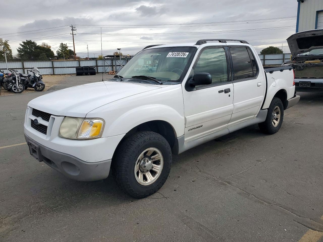 Вид 2001 FORD EXPLORER SPORT TRAC, угол 1