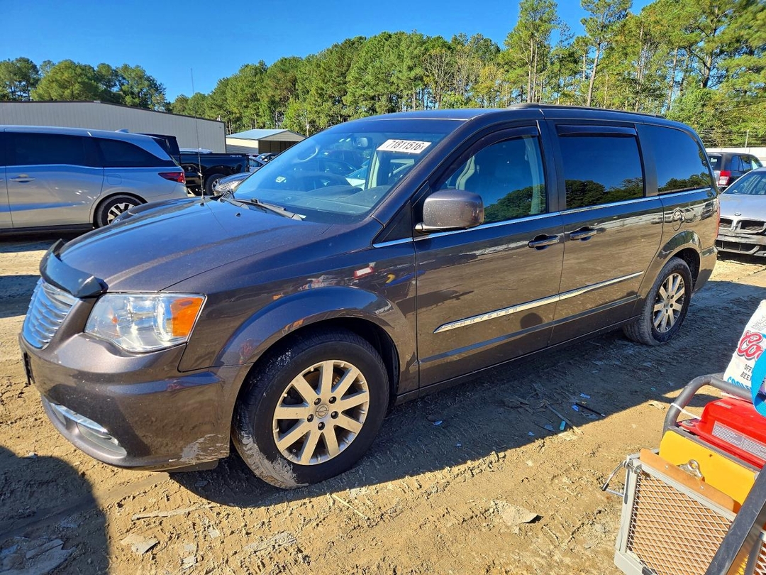 2015 CHRYSLER TOWN &amp; COUNTRY TOURING view, angle 1