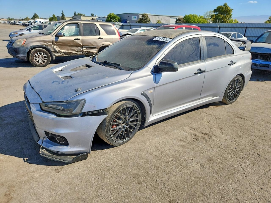 Vue de 2008 MITSUBISHI LANCER, angle 1