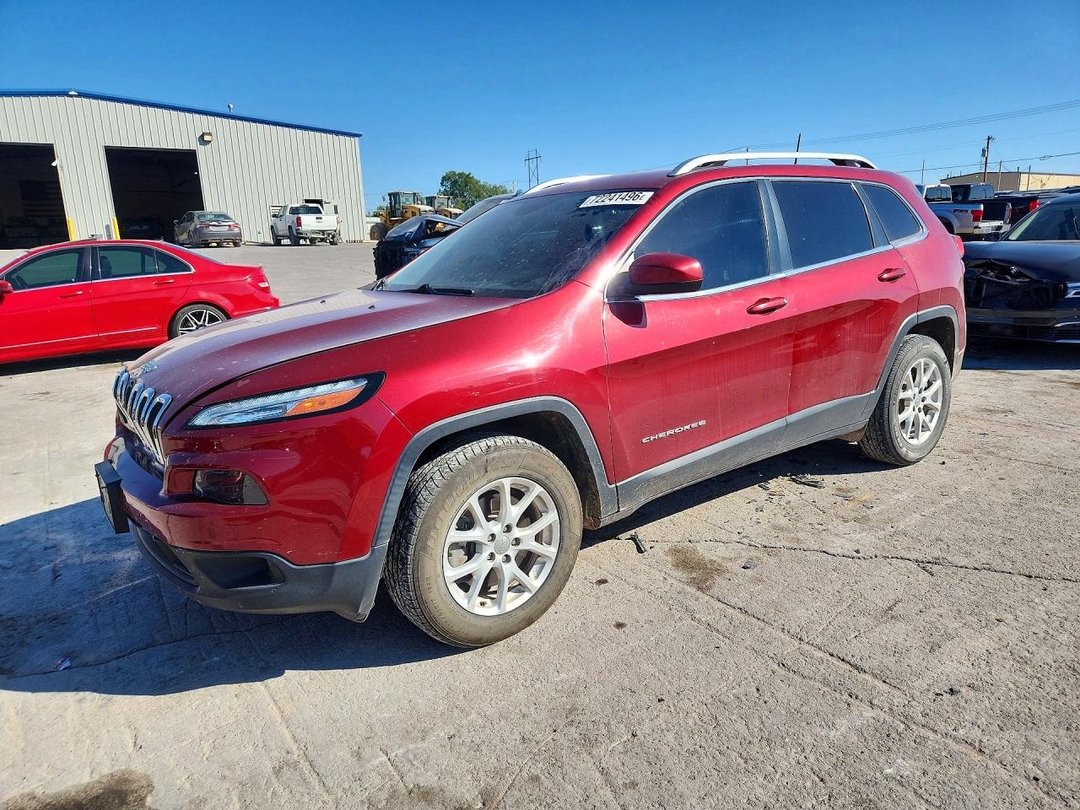 Вид 2017 JEEP CHEROKEE LATITUDE, угол 1