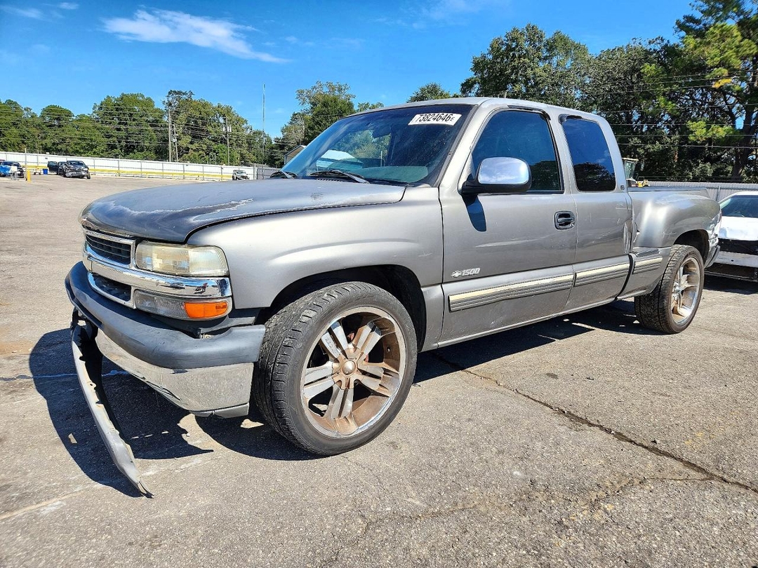 منظر 2000 CHEVROLET SILVERADO C1500، زاوية 1