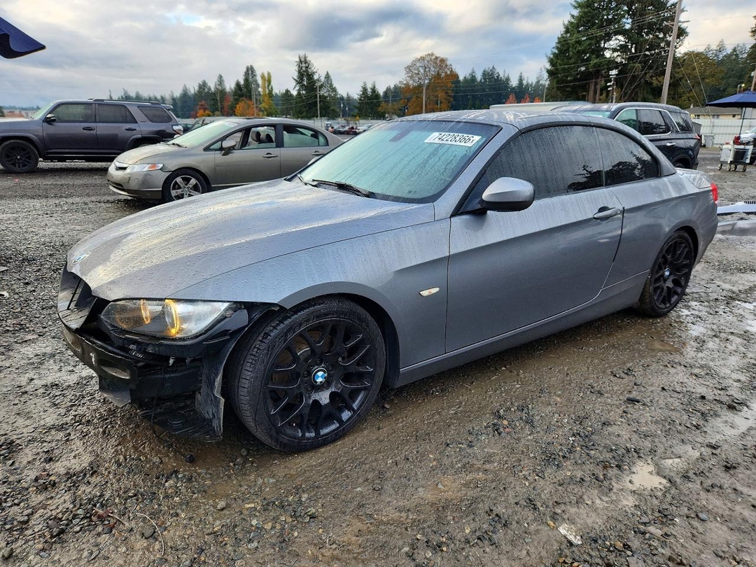 منظر 2010 BMW 328 I SULEV، زاوية 1