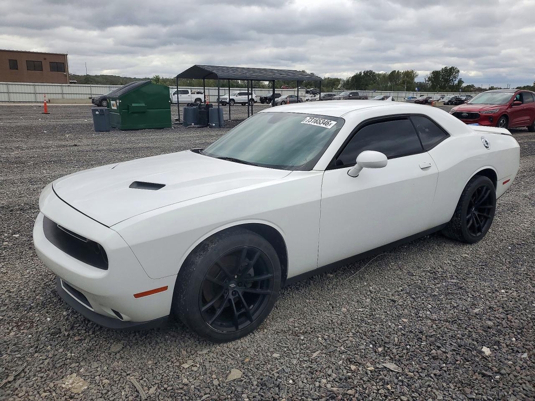 Вид 2015 DODGE CHALLENGER SXT PLUS, угол 1