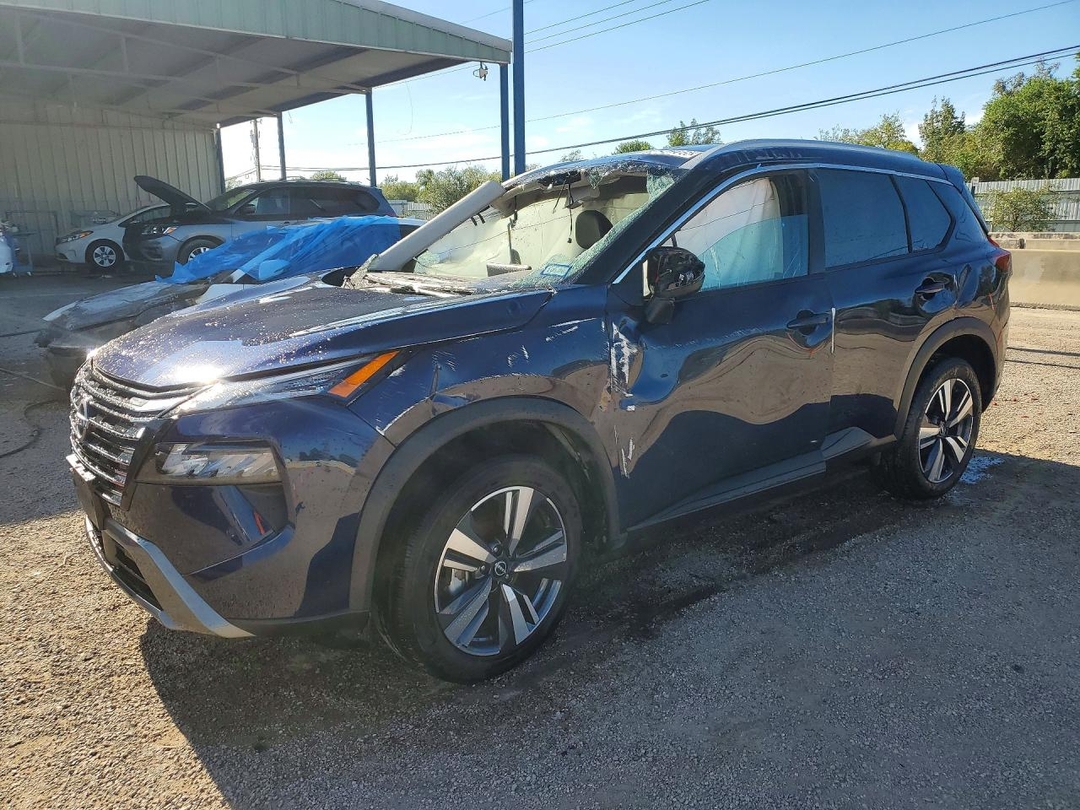 منظر 2026 NISSAN ROGUE SL، زاوية 1