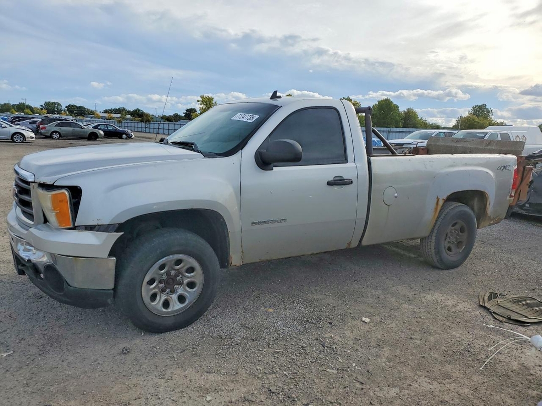Vue de 2011 GMC SIERRA K1500, angle 1
