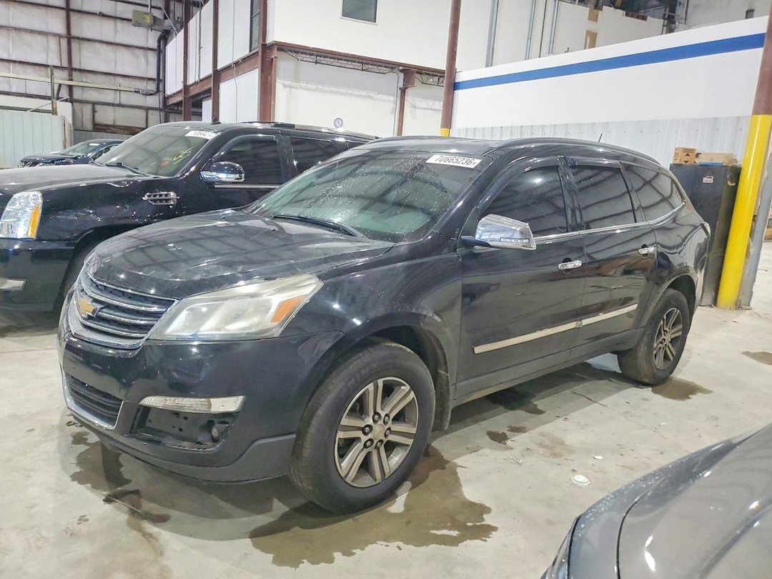 Vue de 2017 CHEVROLET TRAVERSE LT, angle 1