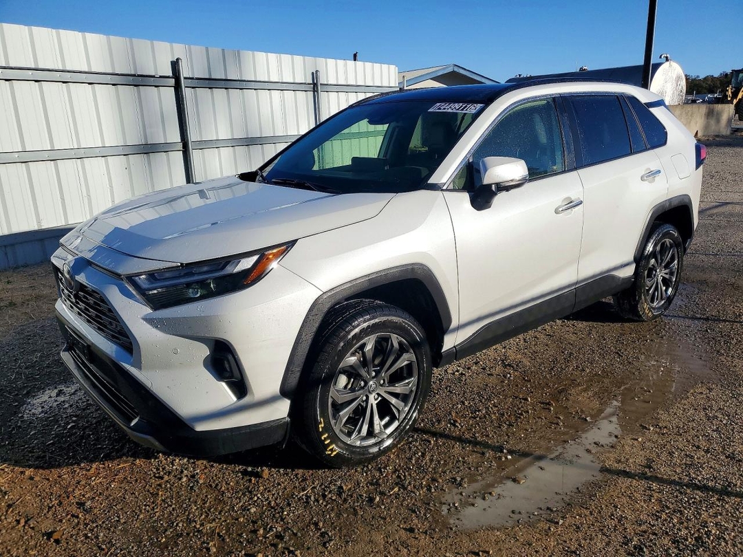 Vista de 2024 TOYOTA RAV4 LIMITED, ángulo 1