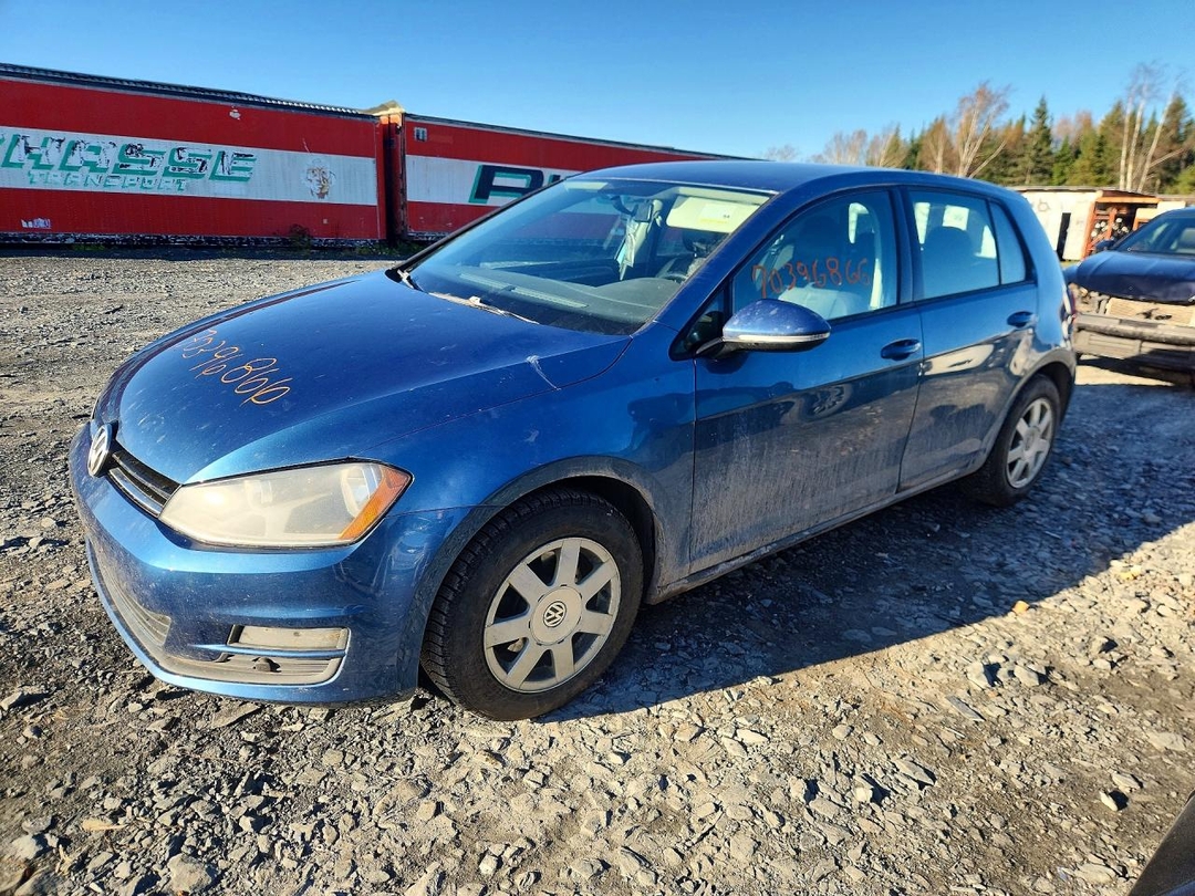 Вид 2015 VOLKSWAGEN GOLF TDI, угол 1