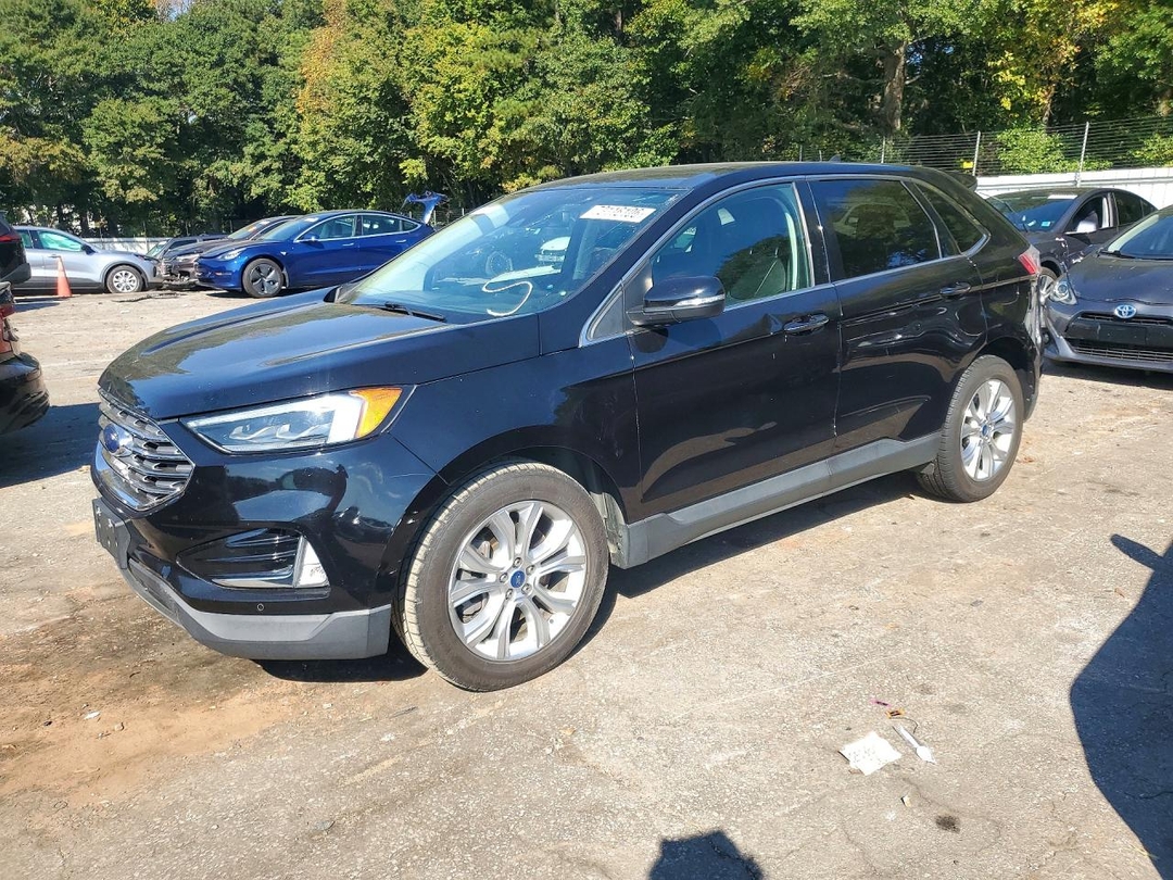 Vue de 2022 FORD EDGE TITANIUM, angle 1