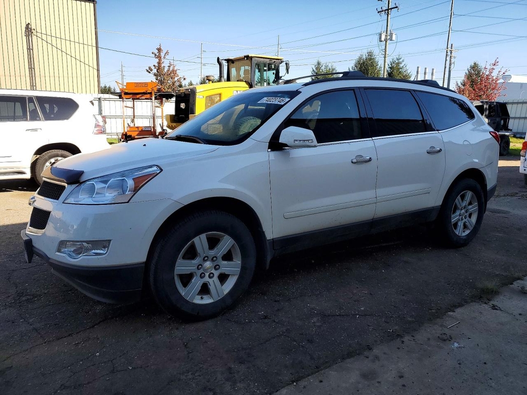 منظر 2012 CHEVROLET TRAVERSE LT، زاوية 1