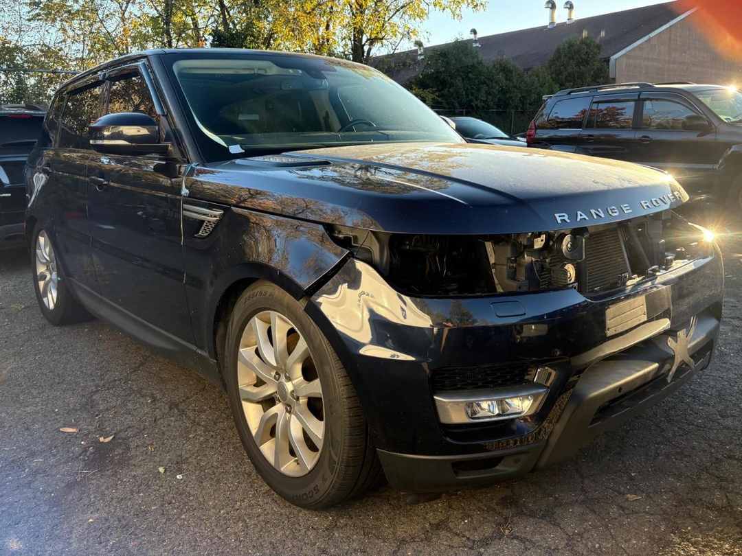 Vue de 2015 LAND ROVER RANGE ROVER SPORT HSE, angle 1