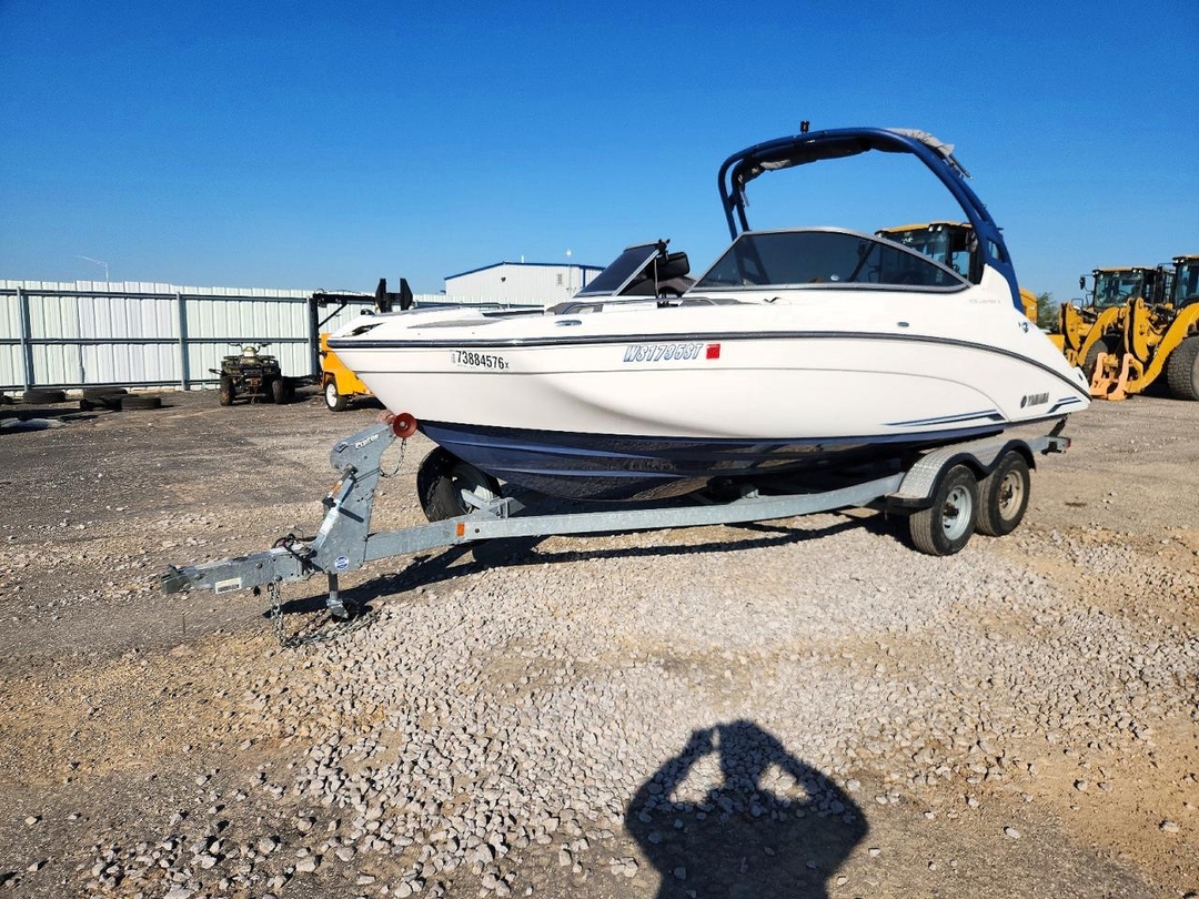 منظر 2018 YAM BOAT، زاوية 1