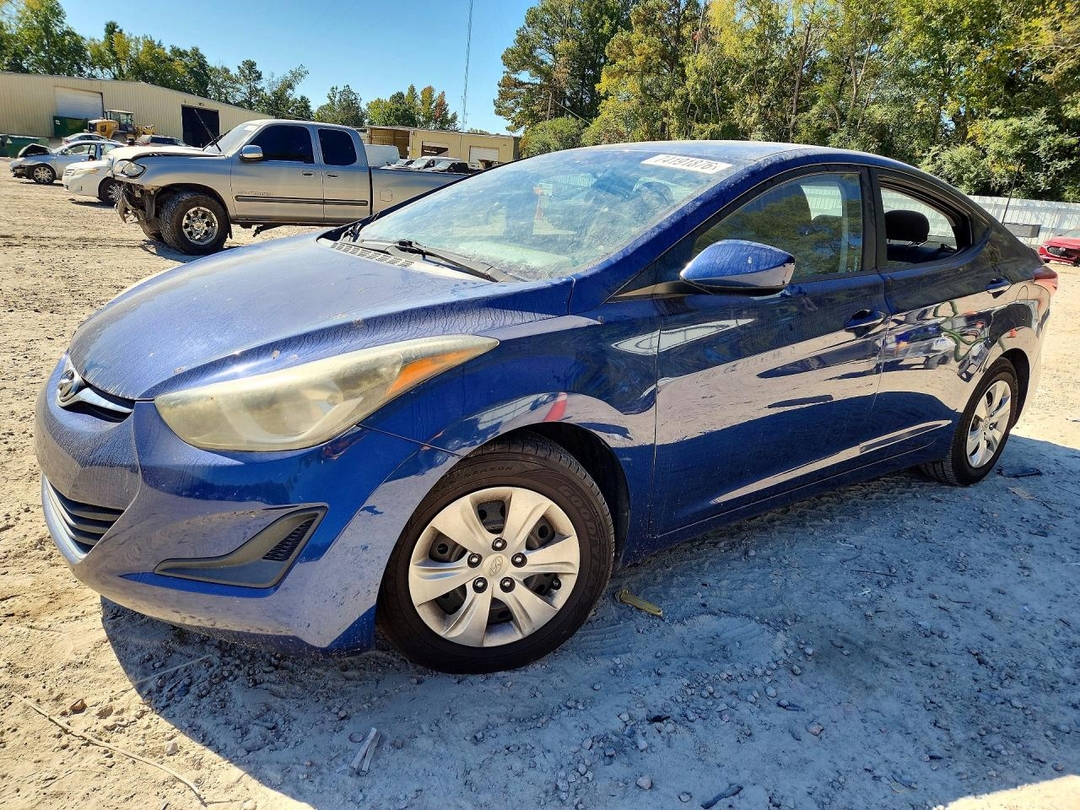 Vista de 2016 HYUNDAI ELANTRA SE, ángulo 1