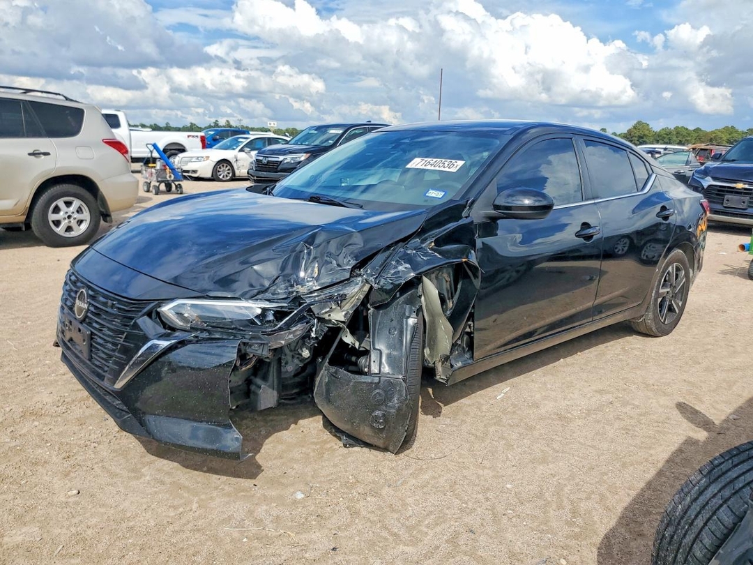 Вид 2025 NISSAN SENTRA SV, угол 1