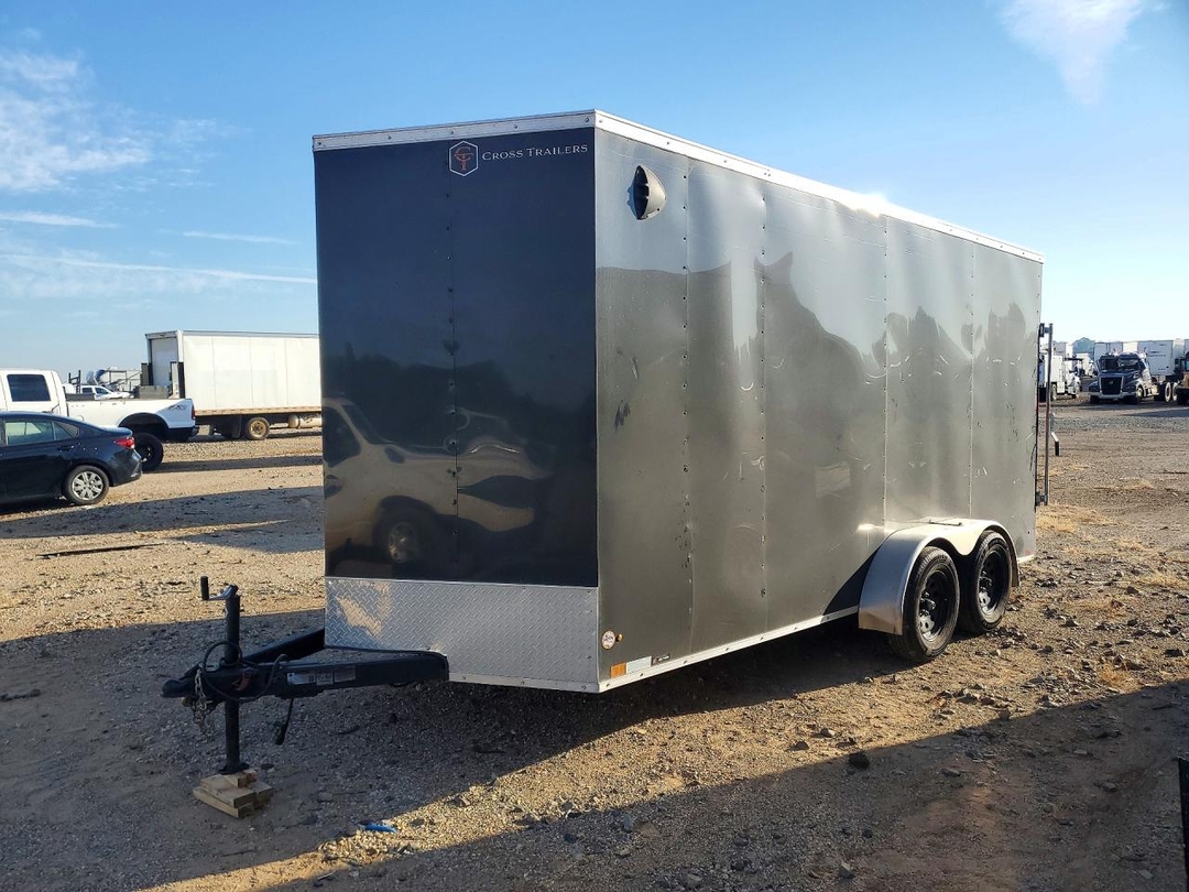 Vue de 2026 CROSS ENCLOSED CARGO TRAILER, angle 1