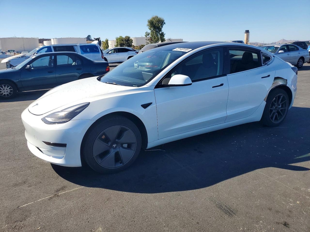 منظر 2023 TESLA MODEL 3، زاوية 1