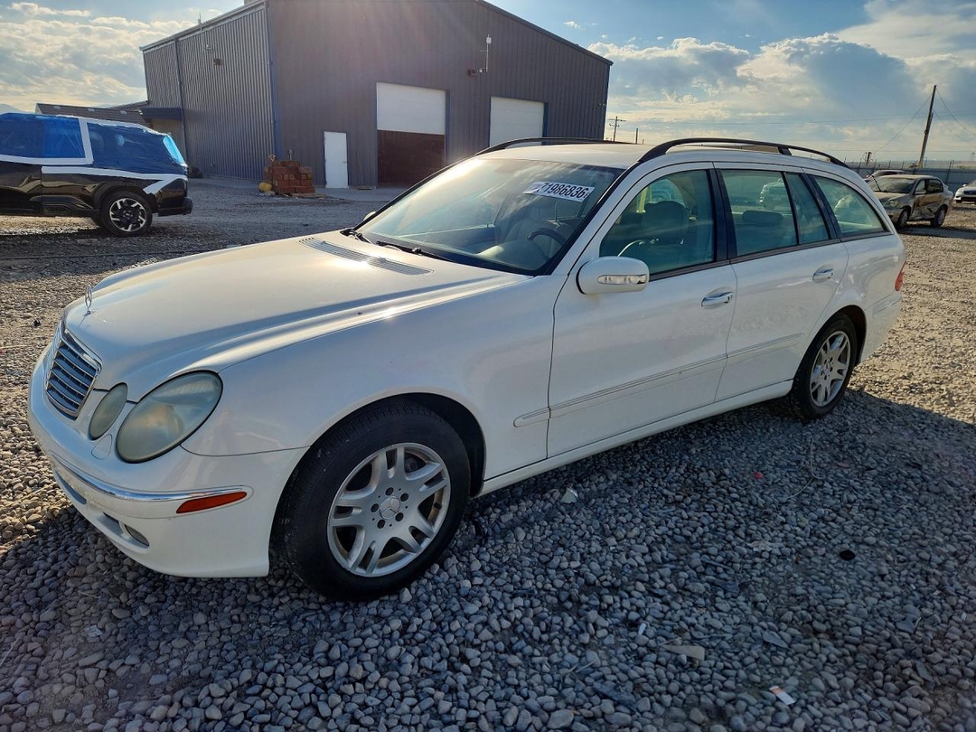 Вид 2006 MERCEDES-BENZ E 350 WAGON, угол 1