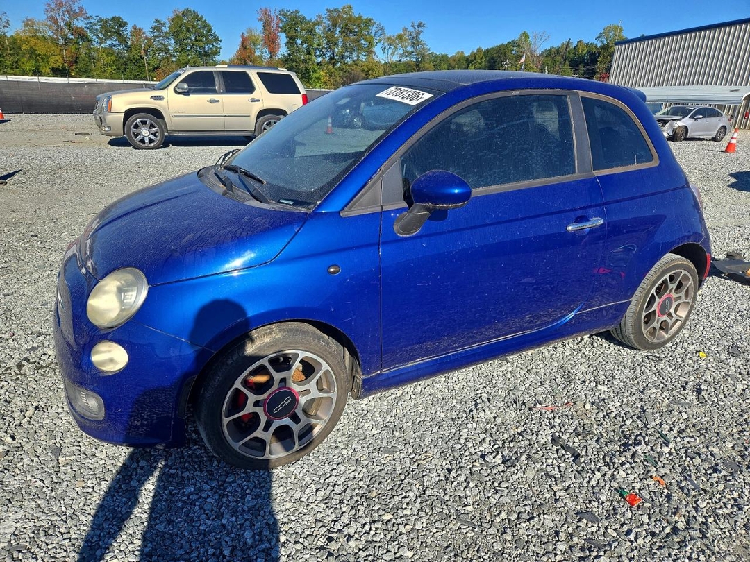 منظر 2012 FIAT 500 SPORT، زاوية 1