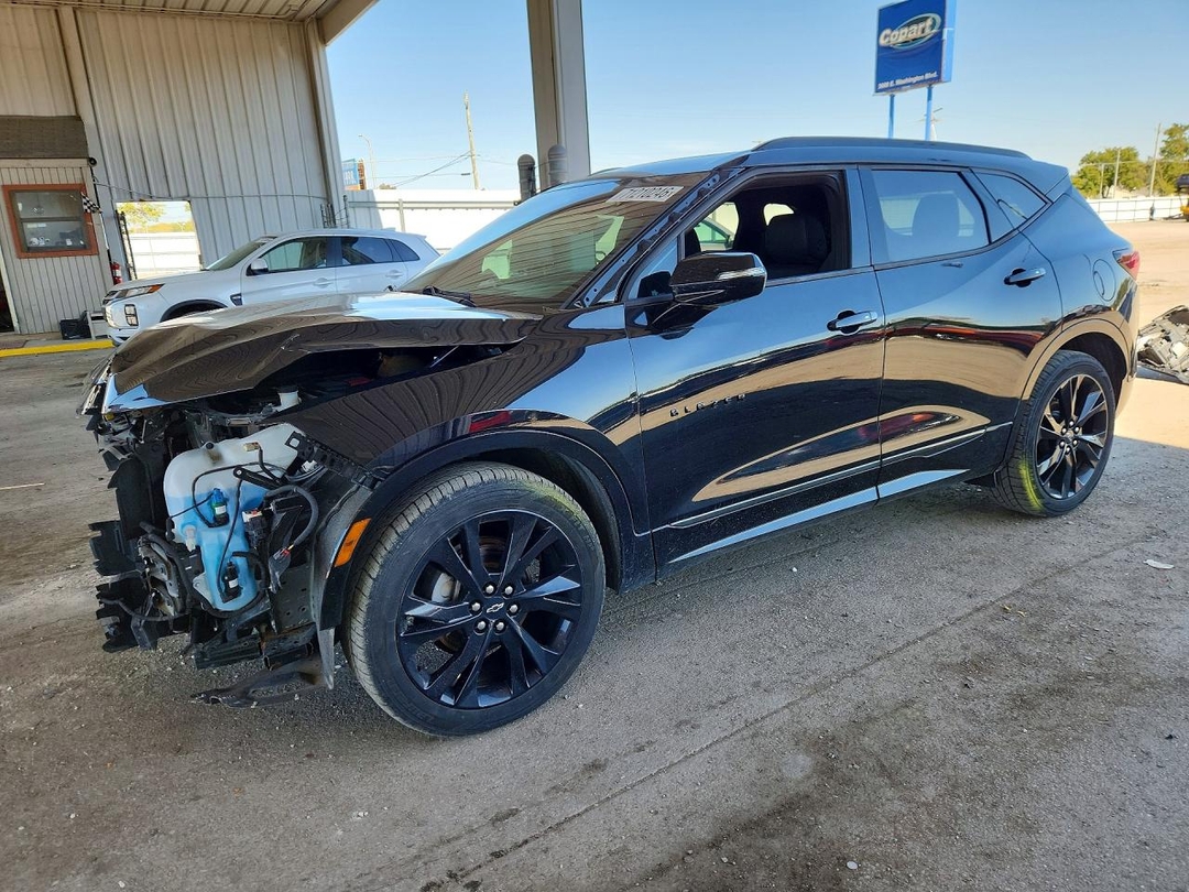 Vue de 2019 CHEVROLET BLAZER RS, angle 1