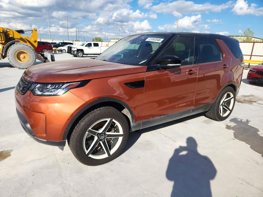 منظر 2017 LAND ROVER DISCOVERY FIRST EDITION، زاوية 1