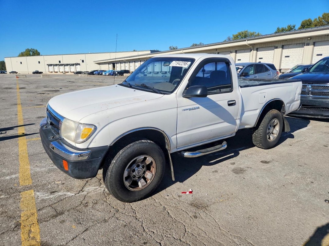 Vue de 2000 TOYOTA TACOMA PRERUNNER, angle 1