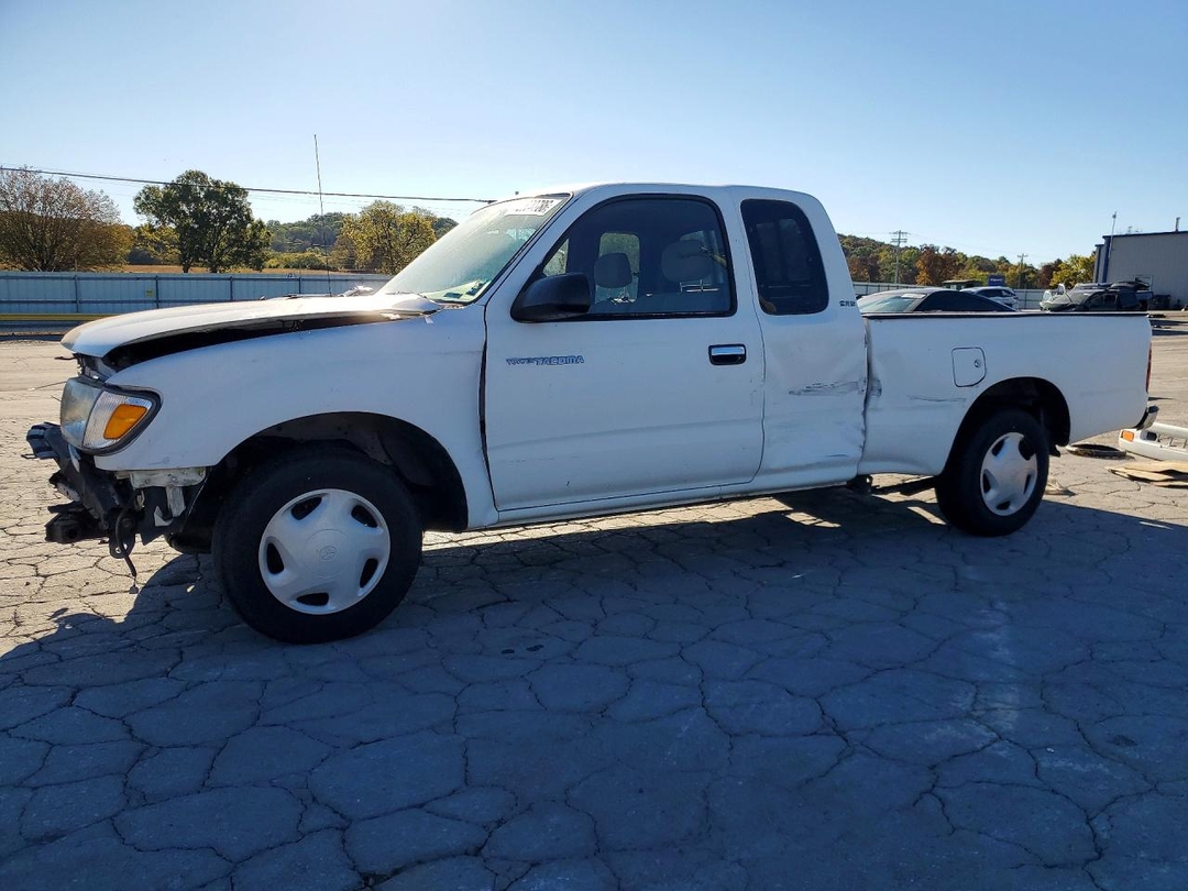 Vue de 2000 TOYOTA TACOMA BASE, angle 1